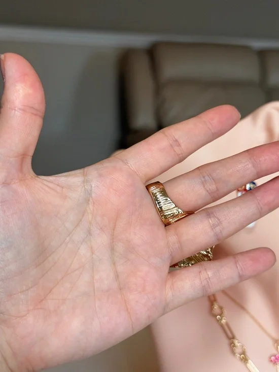 Gold Floral Statement Ring - Picture 6 of 14